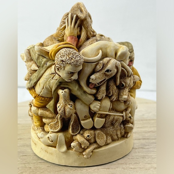 Trinket Box Harmony Kingdom "Mad Dogs & Englishmen" Antiquark 94 UK W/out Box - Picture 5 of 13